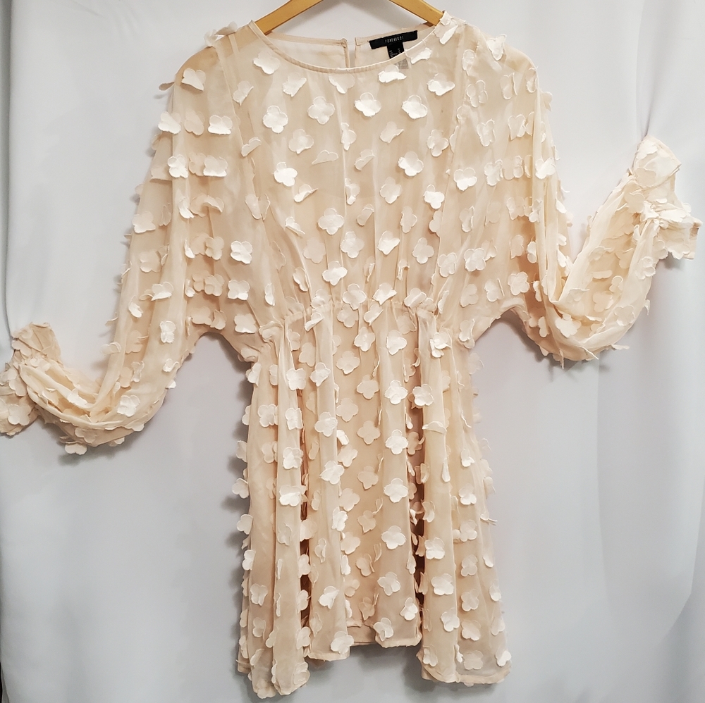 NEW Forever 21 womens baby doll soft pink/blush dress size M